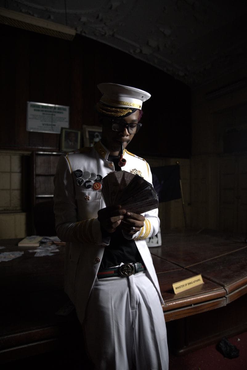 WAVE$TAR in Ministry uniform